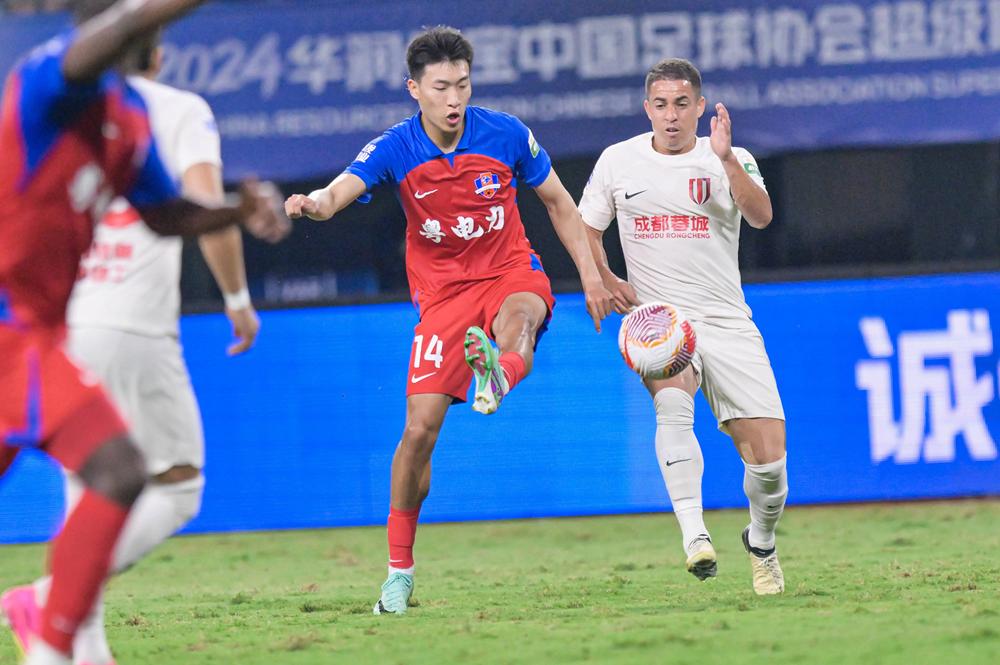 开云（中国）-中超联赛中一场看点十足的比赛即将打响了
